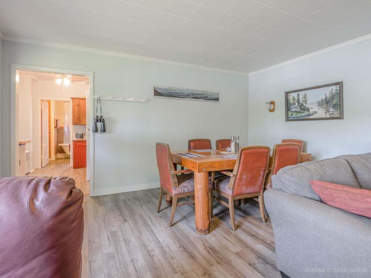Woods End Landing Hotel Bamfield Ruang foto