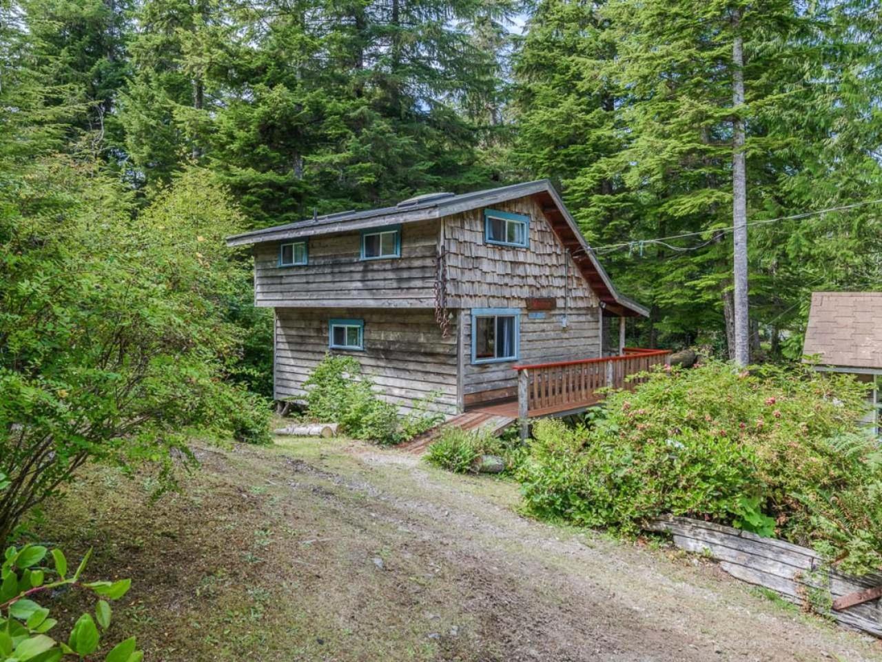 Woods End Landing Hotel Bamfield Ruang foto